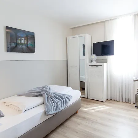 Franziskaner Отель 3*