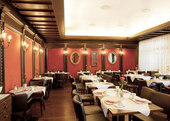 프란치스카너 호텔 뷔르츠부르크